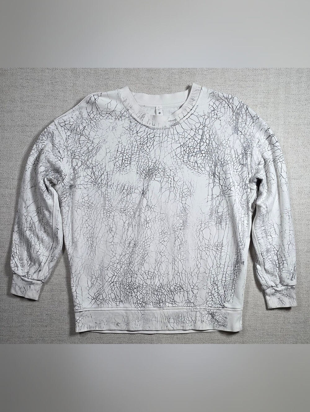 Lululemon Perfectly Oversized Crew Sweatshirt Sz 4 Thread Dye White Black Crackl